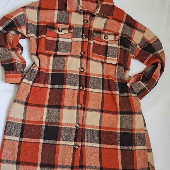 Women's Plaid Shacket Size L - Picture 1 of 5